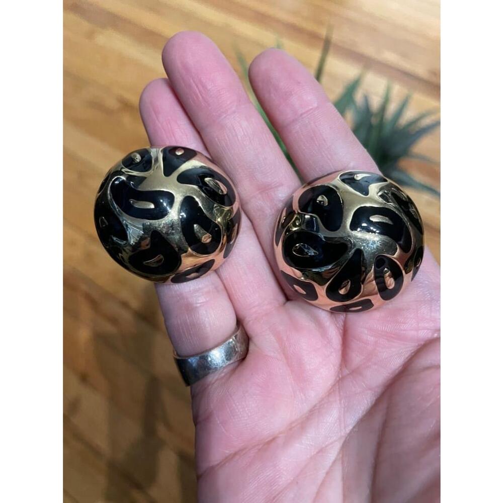 Vintage 80s Black Enamel Domed Clip-On Earrings Retro Statement Jewelry